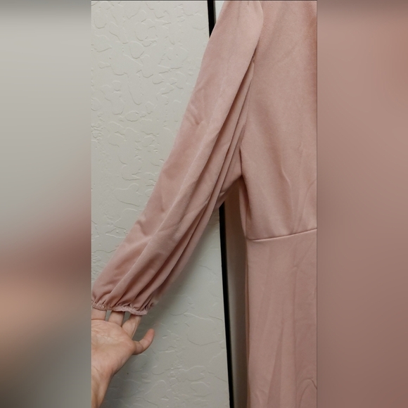 Boohooo NWT Size 16 Blush Pink Skater Dress Boho Girly Date Night Flirty Deep V - Picture 3 of 10